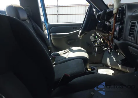 2004 Chevrolet Silverado 1500 из США, поврежденный, VIN 1GCEC14X14Z168256